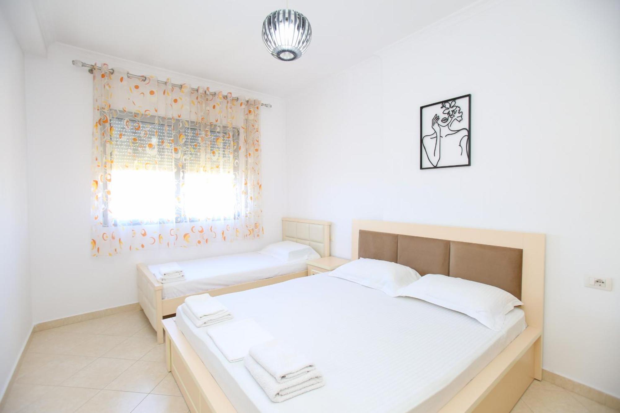Seascape Apartments Vlore Exterior photo