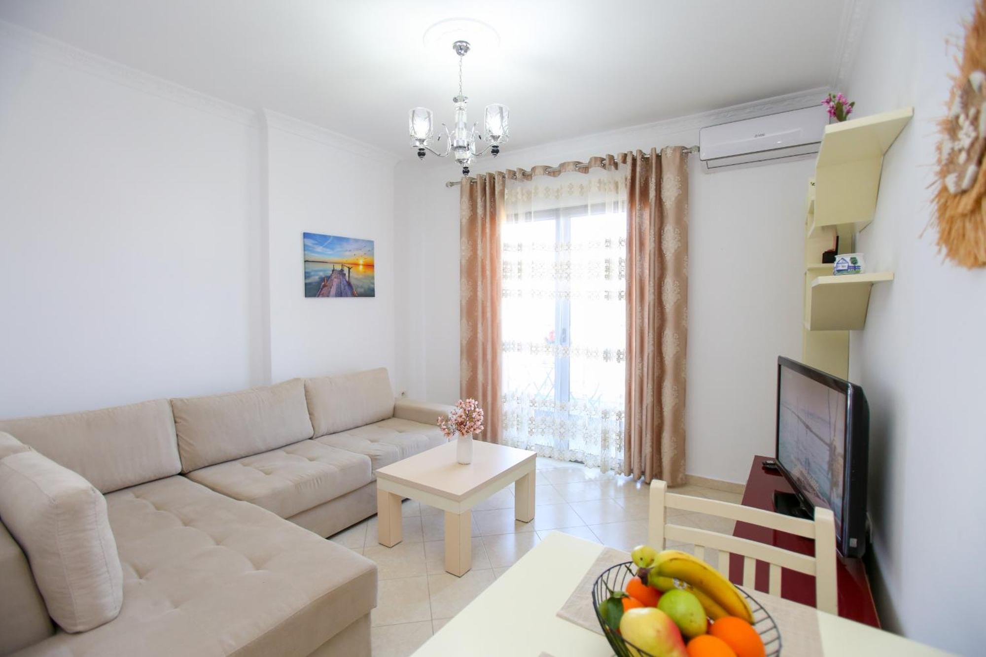 Seascape Apartments Vlore Exterior photo