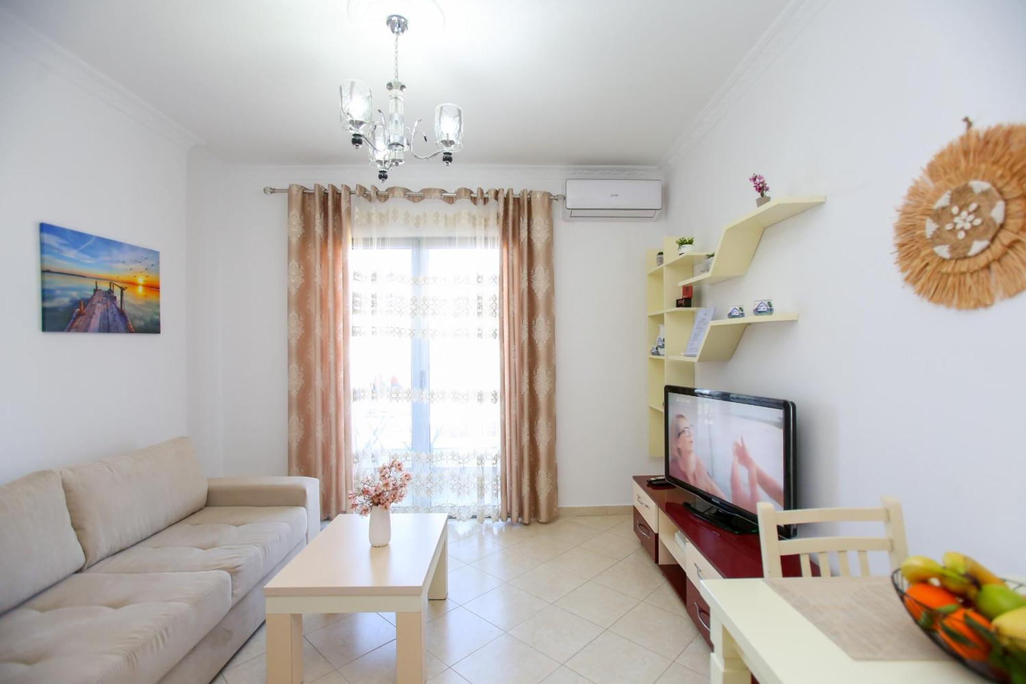 Seascape Apartments Vlore Exterior photo